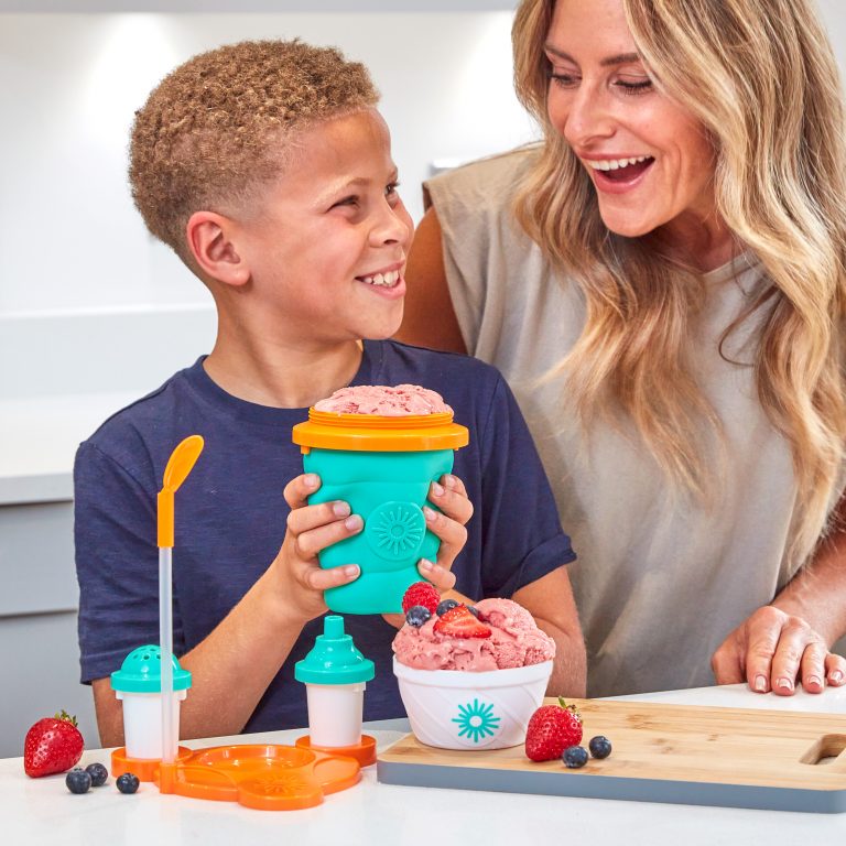 Chillfactor Ice Cream Maker Kids Toy Brand New